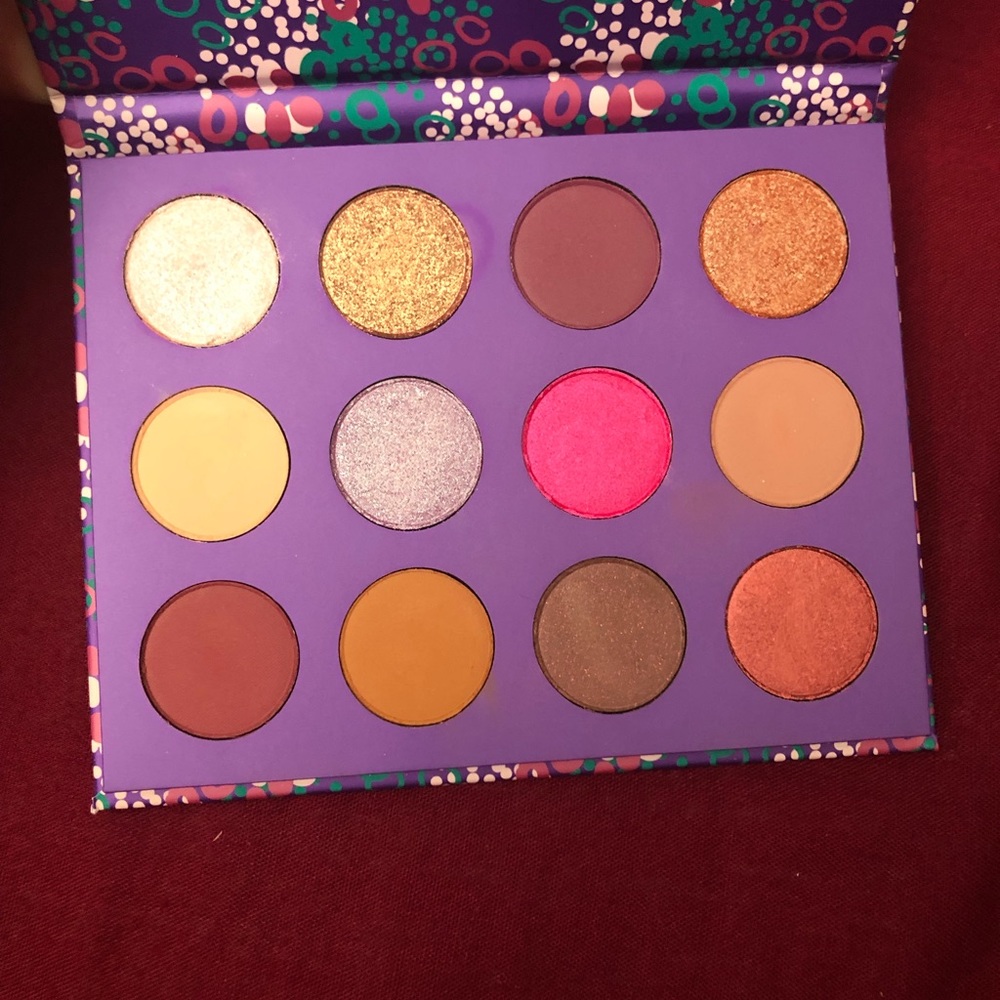 Shadow palette